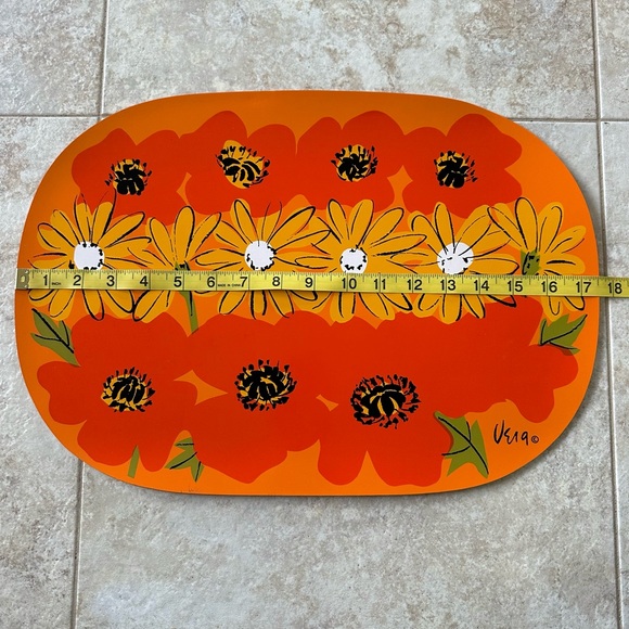 4 Vintage Vera Neumann orange & yellow floral vinyl placemats - Picture 10 of 11